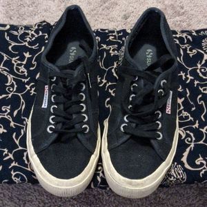 Superga sneakers